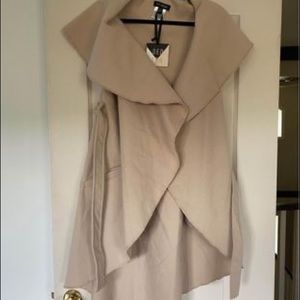 Sleeveless coat cover